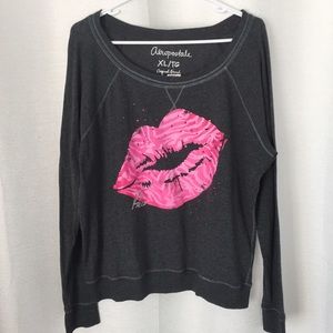 NWT Aeropostale Long Sleeve Top Gray XL Pink Lips